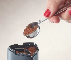 Aerolatte Cacaostrooier Cappuccino Artist - met 6 Sjablonen