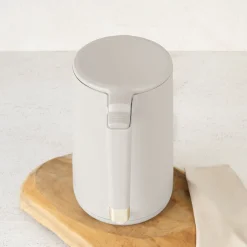 Berlinger Haus Waterkoker Dubbelwandig Mat Crème - 1.7 Liter - 1800W