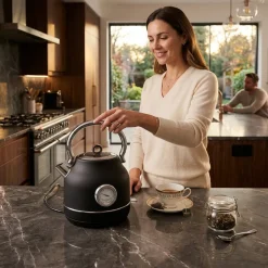 Berlinger Haus Waterkoker Zwart Rosègoud - met Thermometer - 1.7 Liter - 2200W