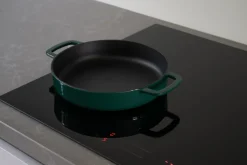 Combekk Koekenpan Skillet met 2 grepen Gietijzer Holly Green ø 24 cm - geëmailleerde anti-aanbaklaag