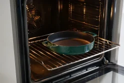 Combekk Koekenpan Skillet met 2 grepen Gietijzer Holly Green ø 28 cm - geëmailleerde anti-aanbaklaag