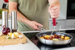 KitchenAid Aardappelstamper Classic Keizerrood 25.5 cm