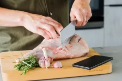 KitchenAid Hakmes Gourmet 15 cm + Gratis mesbeschermer