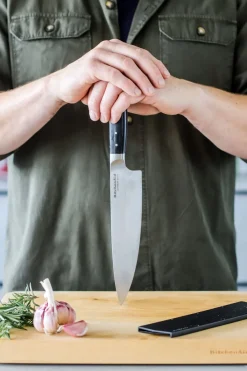 KitchenAid Koksmes Gourmet 20 cm + Gratis mesbeschermer