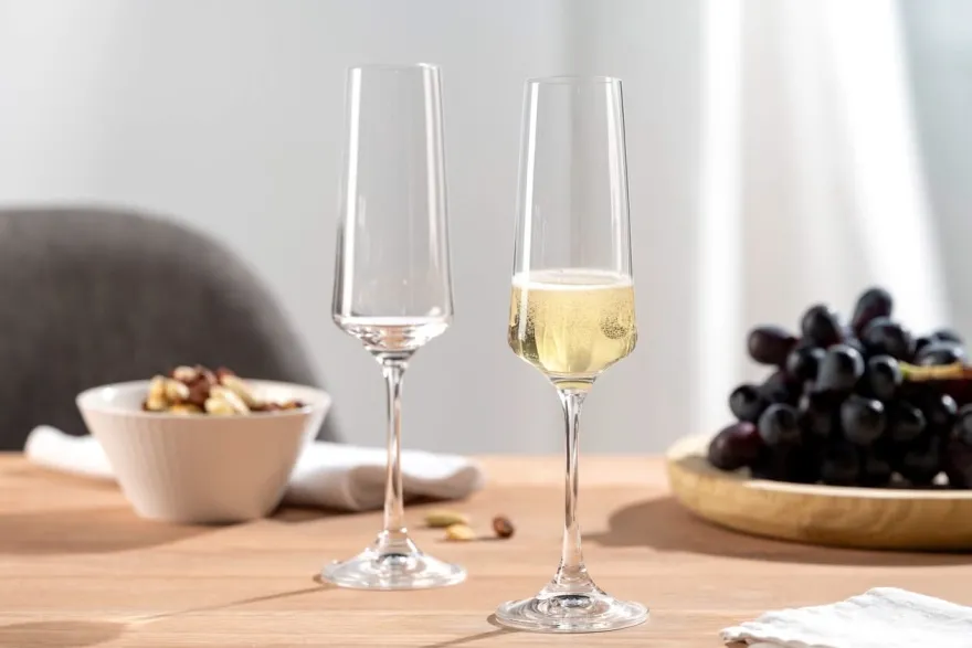 Leonardo Champagneglazen / Flutes - Paladino - 220 ml - 6 stuks