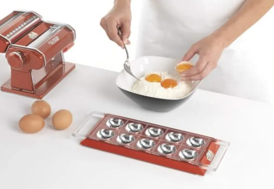 Marcato Ravioli Maker met Deegroller - Rood - 10 Vaks