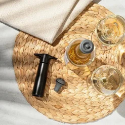 Vacu Vin Wijnpomp met 2 wijnstoppers - Wine Saver - Zwart
