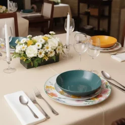 Villa d'Este Home Serviesset Flora Porselein 18-delig / 6 personen - 6 dinerborden, 6 ontbijtborden en 6 diepe borden